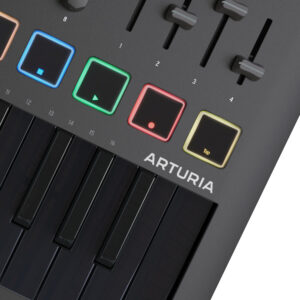 Arturia MiniLab MK3 Deep Black – Controlador MIDI - Imagen 6