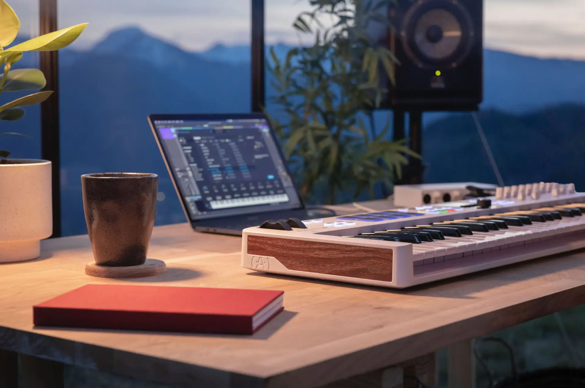 Controlador MIDI Arturia KeyLab Essential MK3 Negro